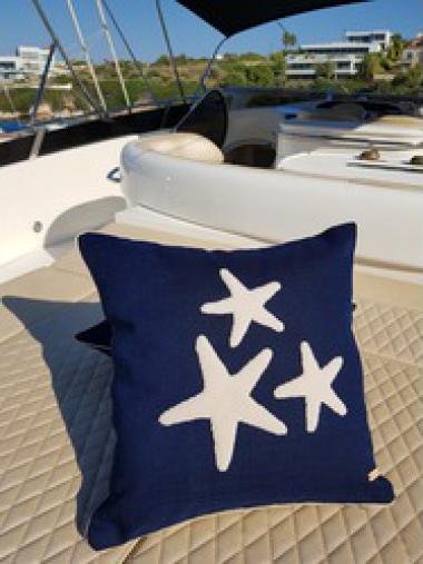 Deniz Yıldızı Desen El Nakışlı Kırlent Kılıfı