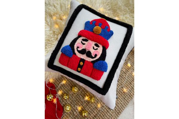 Fındıkkıran Kırlent Kılıfı