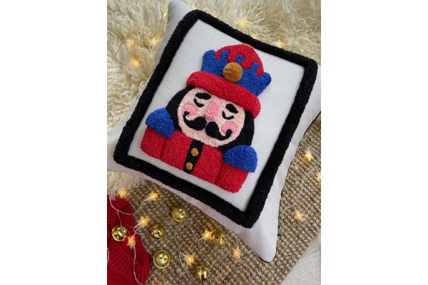 Fındıkkıran Kırlent Kılıfı