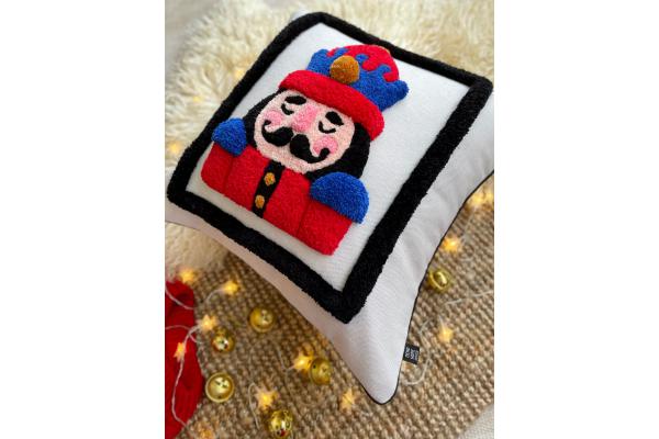 Fındıkkıran Kırlent Kılıfı