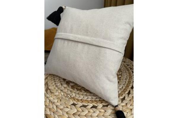 Harf Kırlent Püsküllü