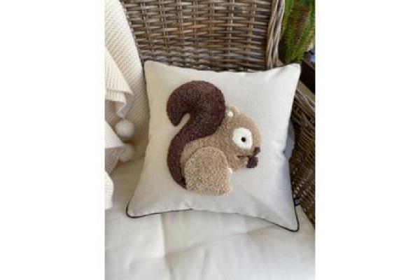 Kahve Sincap Kırlent Kılıfı