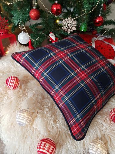 Lacivert Ekose Kırlent Kılıfı