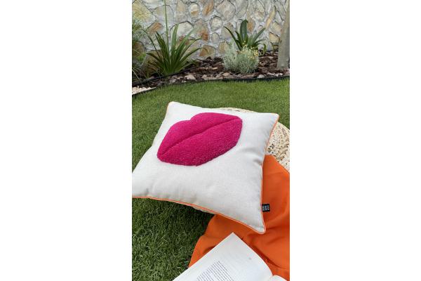 Pembe Dudaklar Kırlent Kılıfı