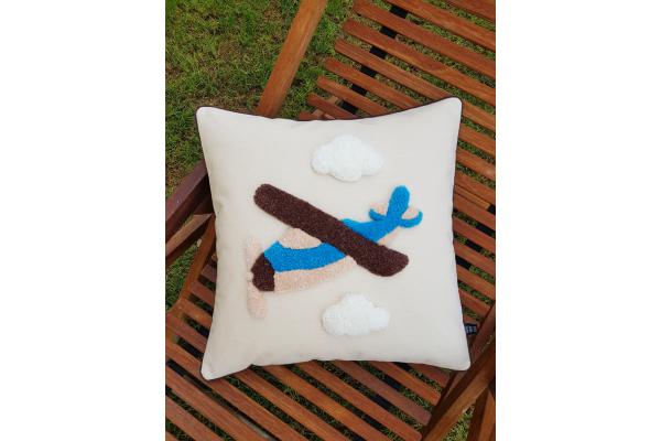 Uçak Kırlent Kılıfı