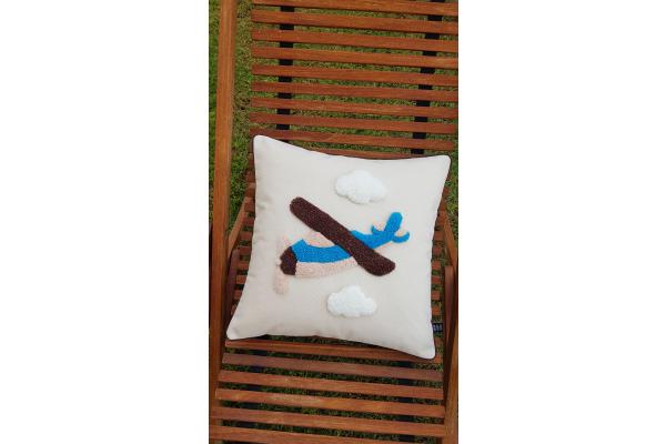 Uçak Kırlent Kılıfı