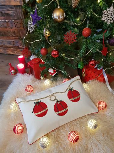 Yeni Yıl Süsleri Kırlent Kılıfı