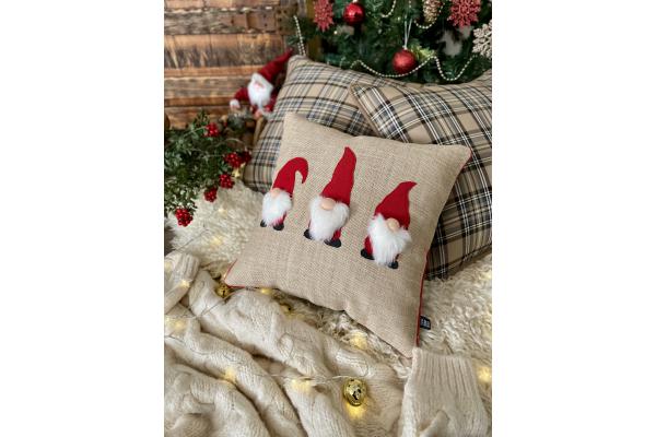 Yeni Yıl Üçlü Cüce Kırlent Kılıfı